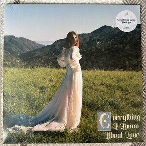 Laufey - Everything I Know About Love Vinyl